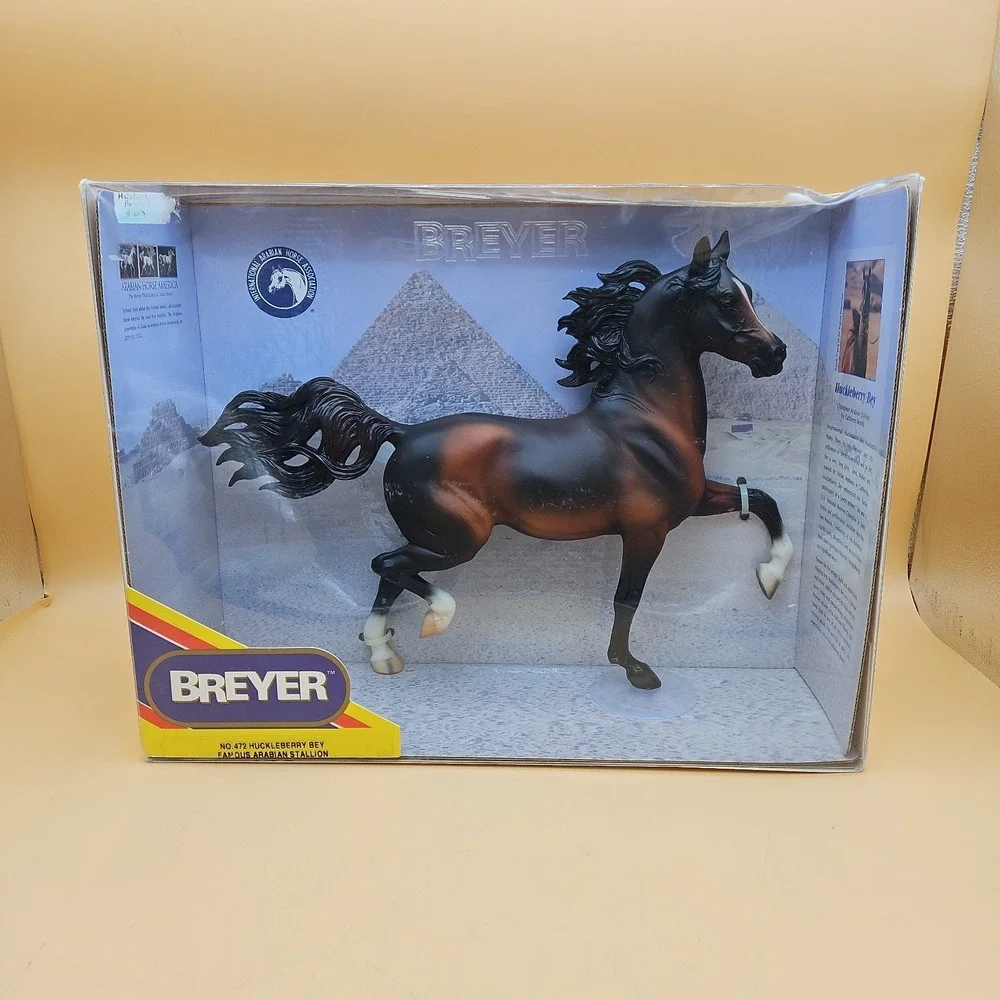 Retired Breyer Horse #472 Huckleberry Bey Champion Arabian Stallion NIB NEW